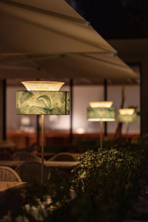 Hotel Jadali & Spa Marrakesh Exteriör bild Lamps