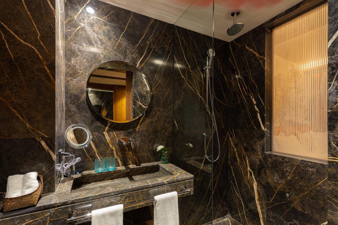 Hotel Jadali & Spa Marrakesh Exteriör bild Bathroom