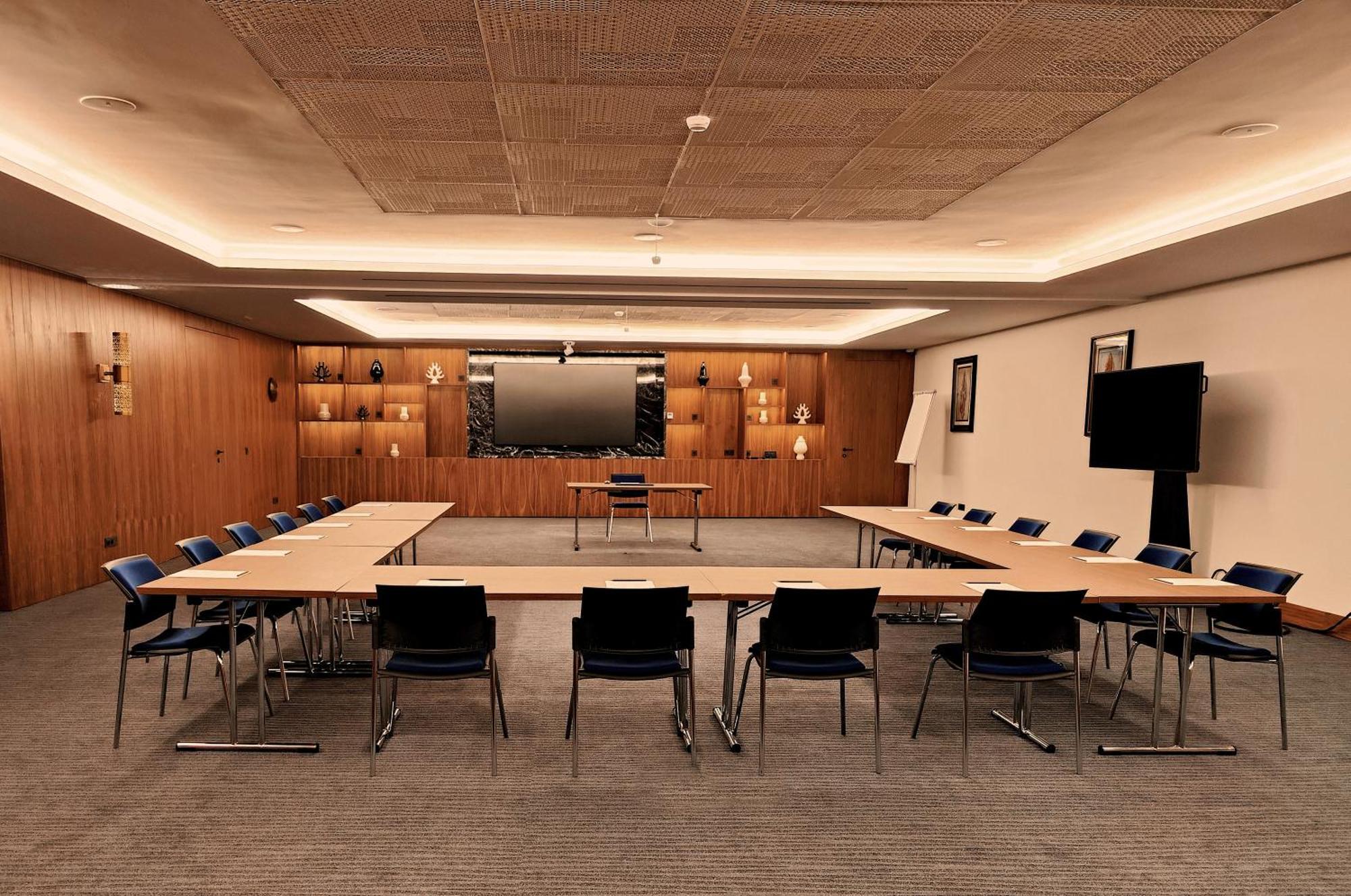 Hotel Jadali & Spa Marrakesh Exteriör bild The meeting room of the Federal Council